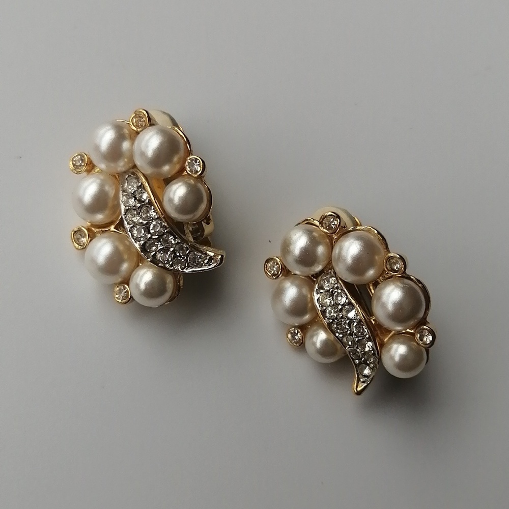 Vintage Evco Clip Earrings Cluster Faux White Pearls Clear Rhinestone